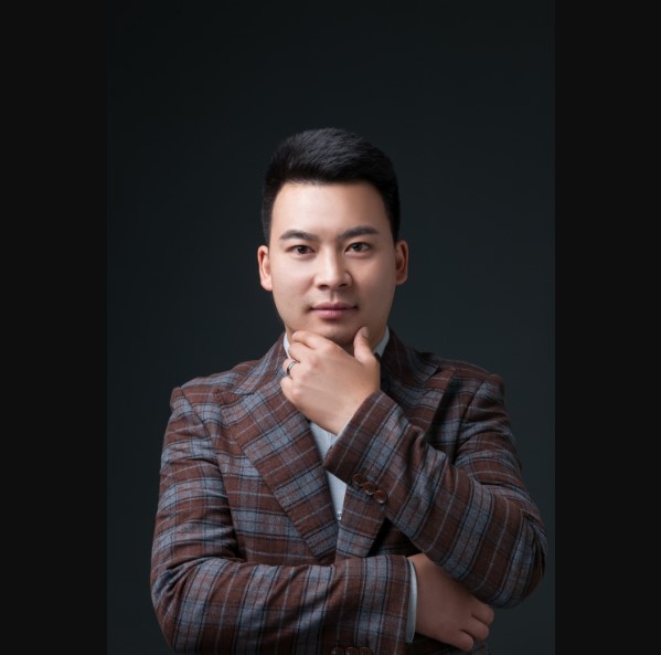 分公司負責人陳加魁